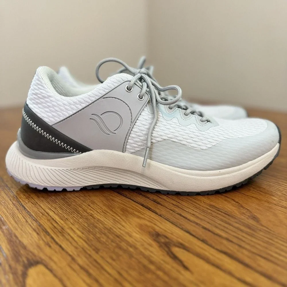 Strole Response Sneakers Mens‎ 11 Grey White Athletic Running Shoes S829M